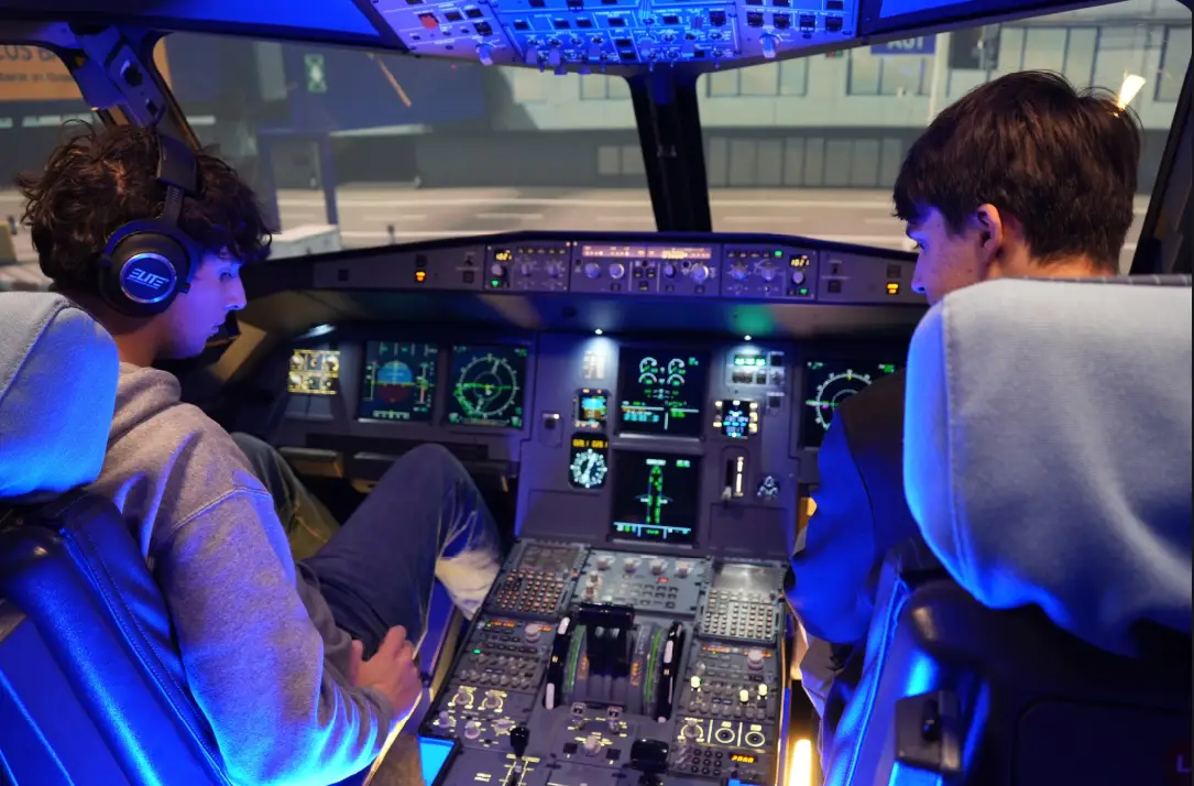 Beyond the Desktop - VATSIM | IVAO Pilots